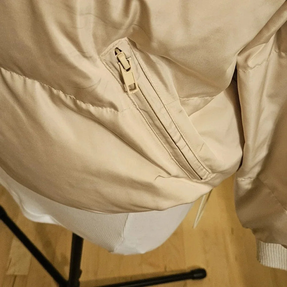 Princess Polly Darrow Ivory Polly Puffer Full Zip Jacket Size Wmn's Size S/M - Picture 4 of 7